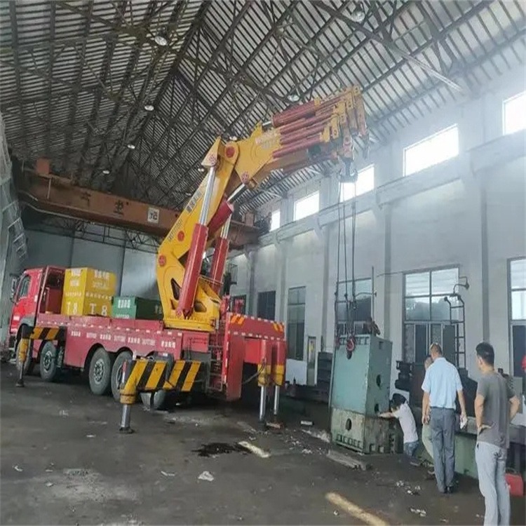 南京鼓楼速查！附近自卸吊车租赁电话及租赁全攻略